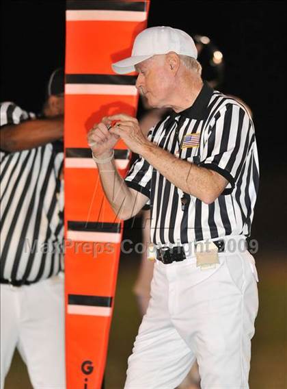 Thumbnail 1 in Bonita @ Charter Oak photogallery.