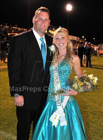 Thumbnail 3 in Bonita @ Charter Oak photogallery.