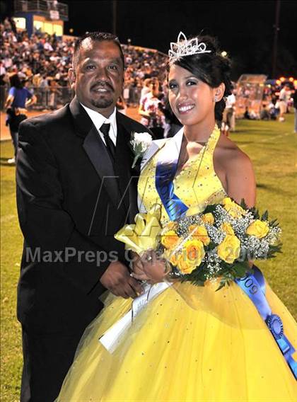 Thumbnail 1 in Bonita @ Charter Oak photogallery.