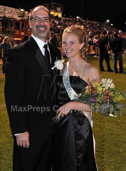 Thumbnail 1 in Bonita @ Charter Oak photogallery.