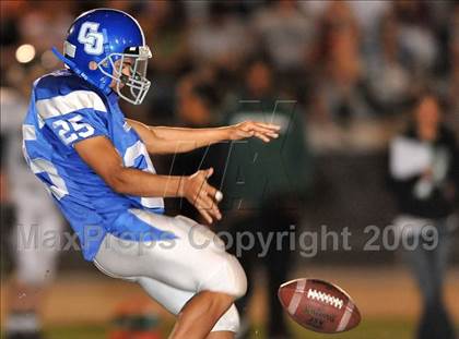 Thumbnail 1 in Bonita @ Charter Oak photogallery.