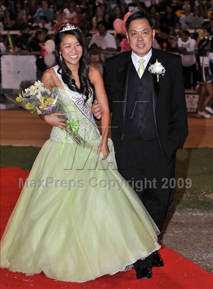 Thumbnail 1 in Bonita @ Charter Oak photogallery.
