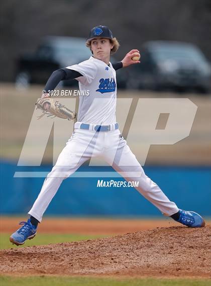 Thumbnail 3 in Valdosta @ Locust Grove photogallery.
