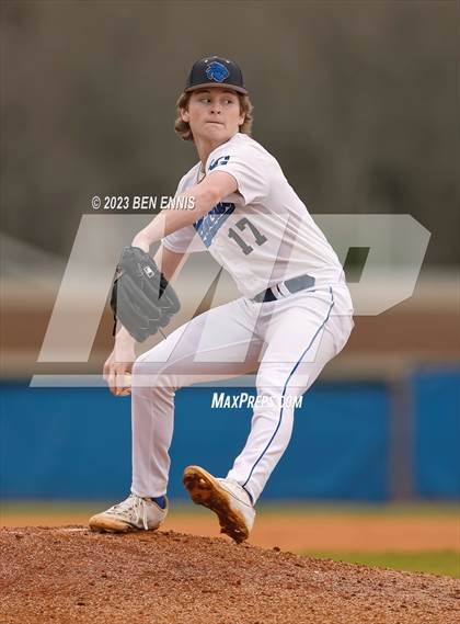 Thumbnail 1 in Valdosta @ Locust Grove photogallery.