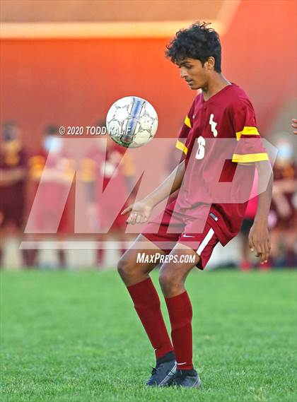 Thumbnail 2 in East Hartford vs South Windsor (CCC Postseason Experience) photogallery.
