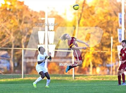 Thumbnail 3 in East Hartford vs South Windsor (CCC Postseason Experience) photogallery.