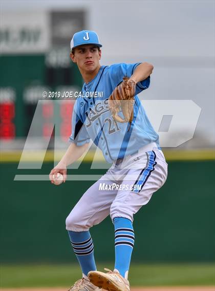 Thumbnail 1 in Johnson vs United (San Antonio Classic) photogallery.