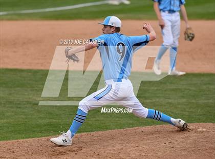 Thumbnail 3 in Johnson vs United (San Antonio Classic) photogallery.
