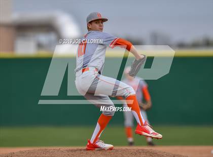 Thumbnail 1 in Johnson vs United (San Antonio Classic) photogallery.