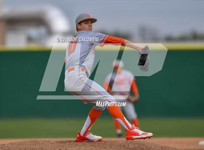 Thumbnail 2 in Johnson vs United (San Antonio Classic) photogallery.