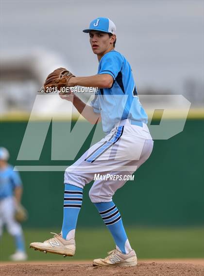Thumbnail 2 in Johnson vs United (San Antonio Classic) photogallery.