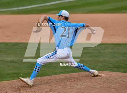 Thumbnail 2 in Johnson vs United (San Antonio Classic) photogallery.
