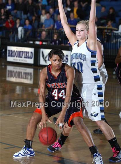 Thumbnail 2 in Mitchell @ Broomfield (4A 2nd Round) photogallery.