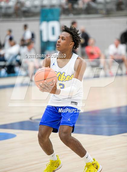 Thumbnail 2 in St. Bernard vs  St. Joseph (Section 7 Arizona Tournament) photogallery.