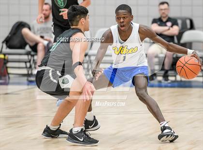 Thumbnail 3 in St. Bernard vs  St. Joseph (Section 7 Arizona Tournament) photogallery.