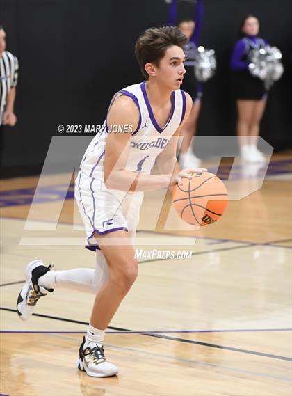 Thumbnail 2 in Camp Verde @ Northwest Christian photogallery.