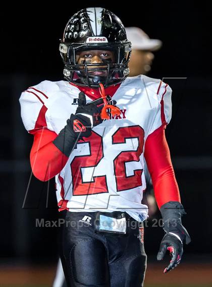 Thumbnail 1 in Rahway vs Rumson-Fair Haven  (NJSIAA Shore-Central Group 2 Quarterfinal) photogallery.