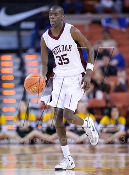 Thumbnail 1 in White Oak vs. East Chambers (UIL 2A Semifinal) photogallery.