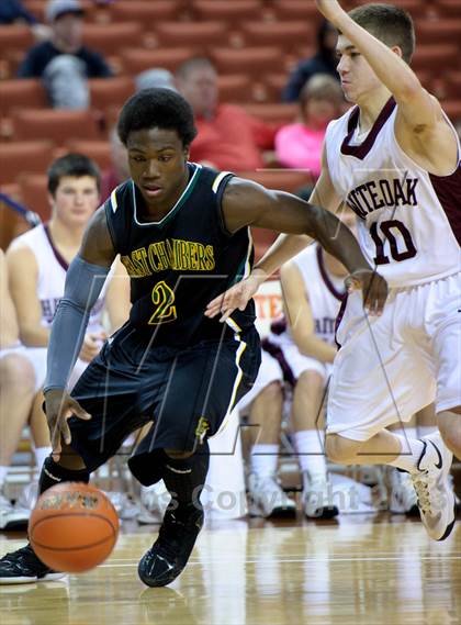 Thumbnail 3 in White Oak vs. East Chambers (UIL 2A Semifinal) photogallery.