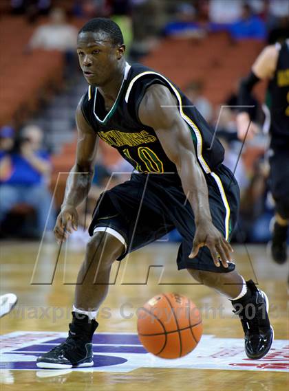 Thumbnail 3 in White Oak vs. East Chambers (UIL 2A Semifinal) photogallery.
