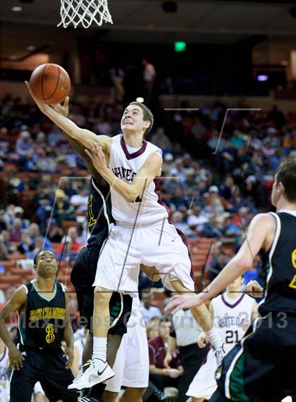 Thumbnail 3 in White Oak vs. East Chambers (UIL 2A Semifinal) photogallery.