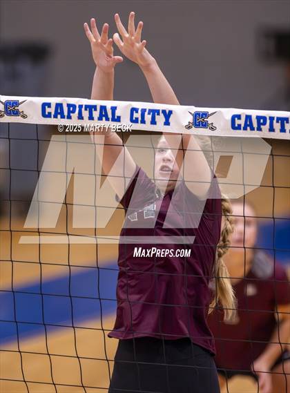 Thumbnail 3 in Rolla @ Capital City photogallery.