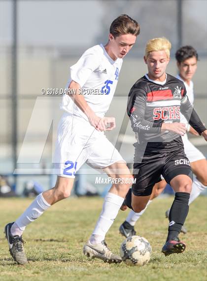 Thumbnail 1 in Dana Hills vs. San Clemente (Marina Tournament) photogallery.