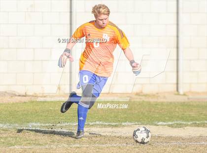 Thumbnail 2 in Dana Hills vs. San Clemente (Marina Tournament) photogallery.