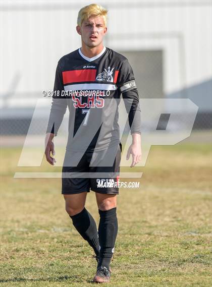 Thumbnail 2 in Dana Hills vs. San Clemente (Marina Tournament) photogallery.