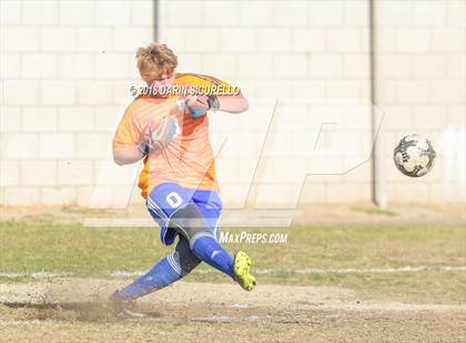 Thumbnail 1 in Dana Hills vs. San Clemente (Marina Tournament) photogallery.