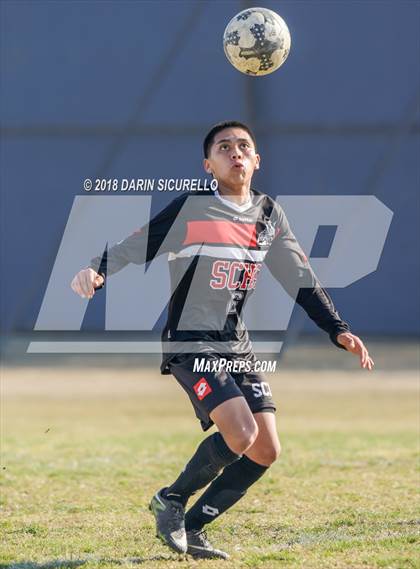 Thumbnail 1 in Dana Hills vs. San Clemente (Marina Tournament) photogallery.