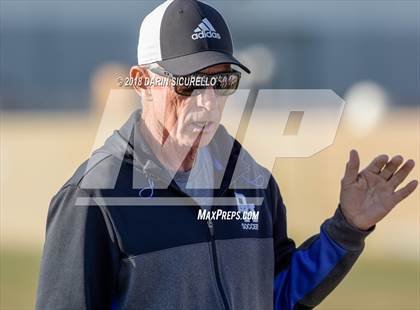 Thumbnail 3 in Dana Hills vs. San Clemente (Marina Tournament) photogallery.