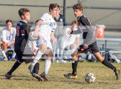 Thumbnail 3 in Dana Hills vs. San Clemente (Marina Tournament) photogallery.