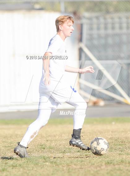Thumbnail 3 in Dana Hills vs. San Clemente (Marina Tournament) photogallery.