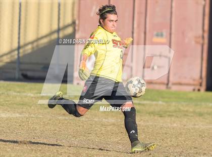 Thumbnail 3 in Dana Hills vs. San Clemente (Marina Tournament) photogallery.