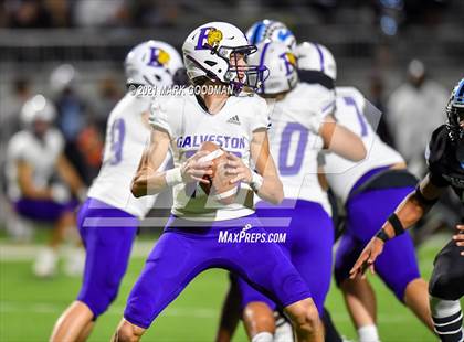 Thumbnail 1 in Ball @ Paetow (Bi-District Playoff) photogallery.