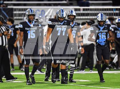 Thumbnail 2 in Ball @ Paetow (Bi-District Playoff) photogallery.