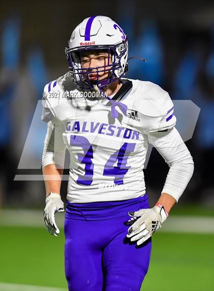 Thumbnail 1 in Ball @ Paetow (Bi-District Playoff) photogallery.