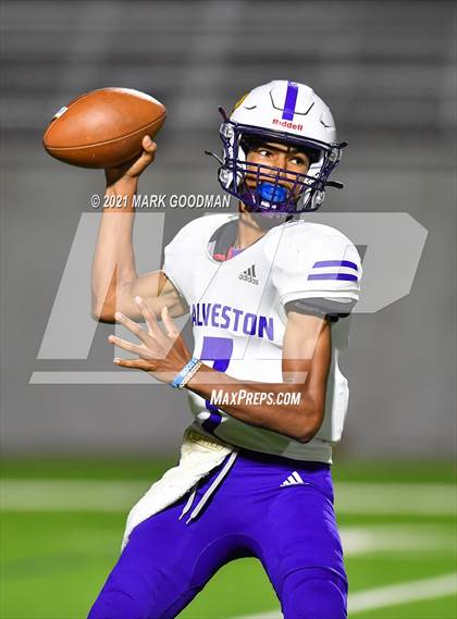 Thumbnail 3 in Ball @ Paetow (Bi-District Playoff) photogallery.