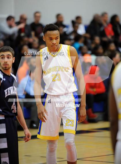 Thumbnail 3 in Hewlett Vs Roosevelt  (Section 8 Class A Round 2 Playoff) photogallery.