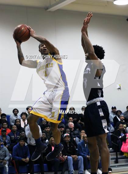 Thumbnail 2 in Hewlett Vs Roosevelt  (Section 8 Class A Round 2 Playoff) photogallery.