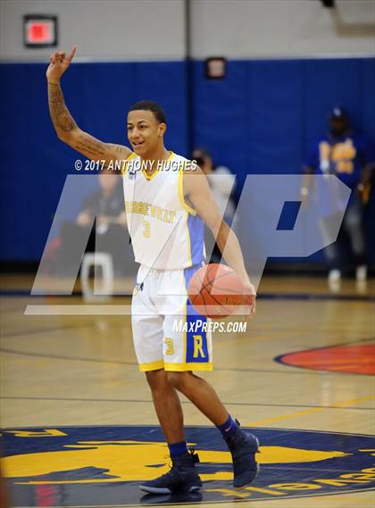 Thumbnail 3 in Hewlett Vs Roosevelt  (Section 8 Class A Round 2 Playoff) photogallery.
