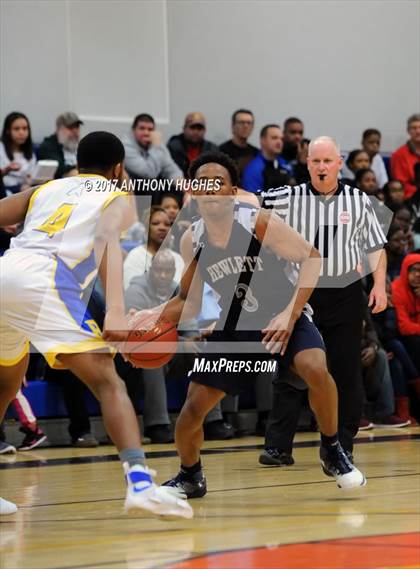 Thumbnail 2 in Hewlett Vs Roosevelt  (Section 8 Class A Round 2 Playoff) photogallery.