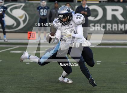 Thumbnail 1 in Valley Christian vs. Madison (CIF State D2AA Final) photogallery.