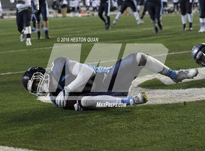 Thumbnail 2 in Valley Christian vs. Madison (CIF State D2AA Final) photogallery.