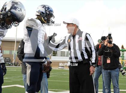 Thumbnail 1 in Valley Christian vs. Madison (CIF State D2AA Final) photogallery.