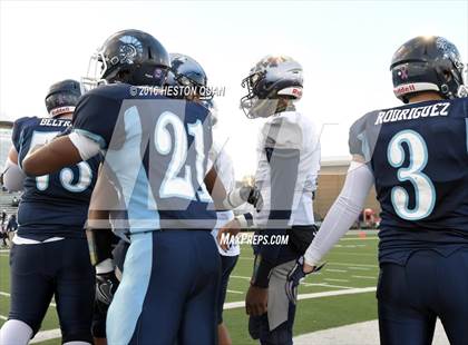 Thumbnail 3 in Valley Christian vs. Madison (CIF State D2AA Final) photogallery.