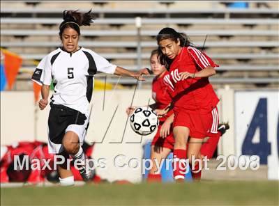 Thumbnail 3 in Alief Taylor vs. Spring Woods (Spring Branch Tournament) photogallery.