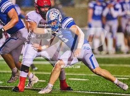 Thumbnail 1 in La Vernia vs. Kilgore (UIL 4A D1 Football Semifinal) photogallery.