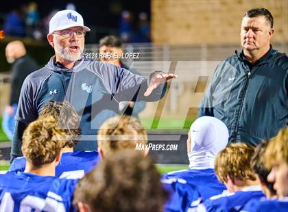Thumbnail 1 in La Vernia vs. Kilgore (UIL 4A D1 Football Semifinal) photogallery.